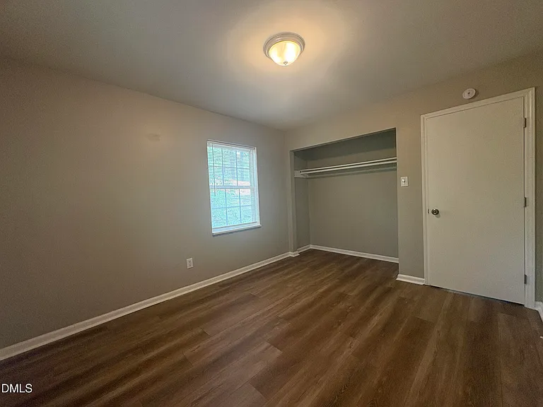 745 Grantland Dr — Photo 18
