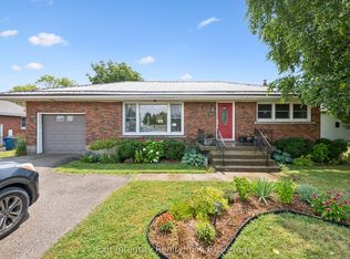 1065 Erie St, Stratford, ON N5A 6S4
