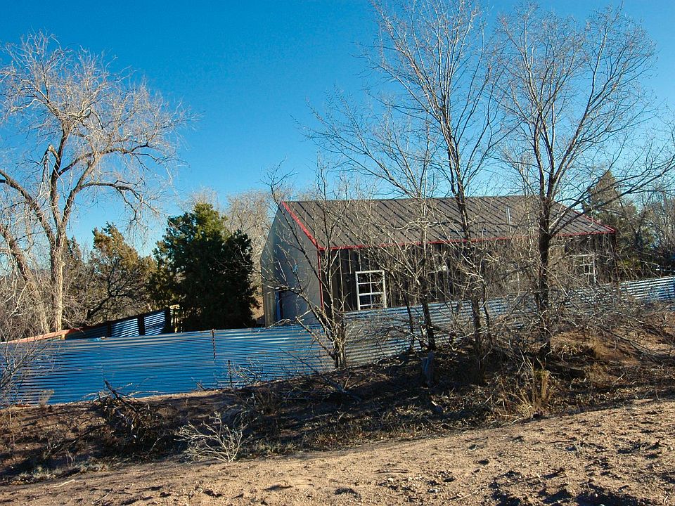 1st image of 1601A Salvador Pl