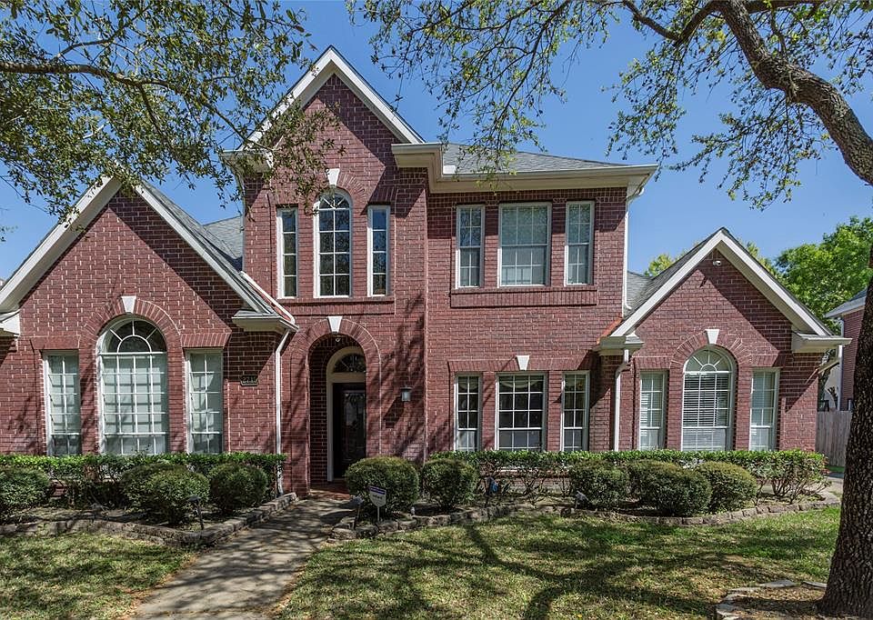 1st image of 2715 Gray Moss Ct