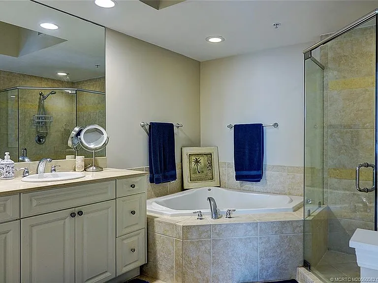 975 NW Flagler Ave #306 — Photo 20