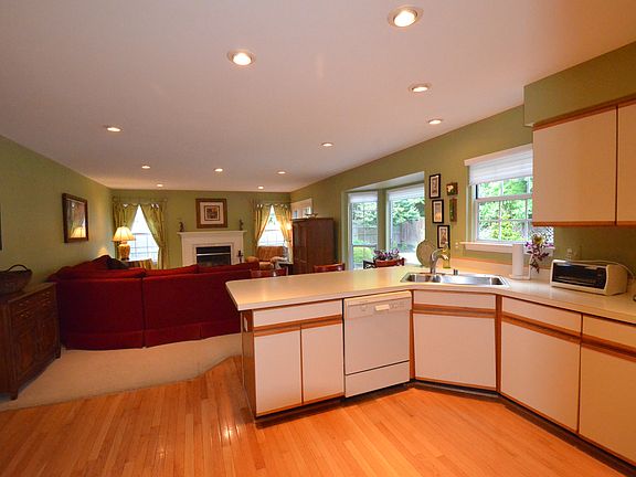 Family Room & Kitchen