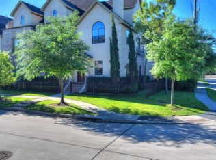 4045 Bellefontaine St, Houston, TX 77025