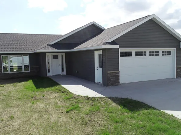 518 Glynn Ave NE, Grand Meadow, MN 55936