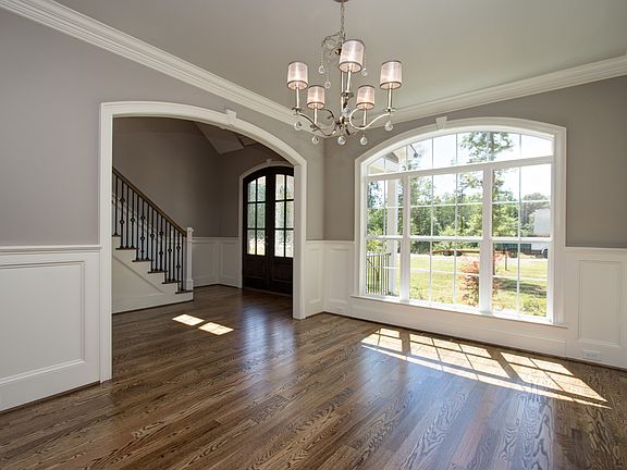 4th image of 7802 Green Pond Dr
