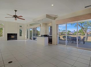 830 Hawk Hill Trl, Palm Desert, CA 92211