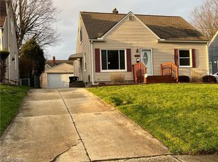 715 E Catawba Ave, Akron, OH 44306