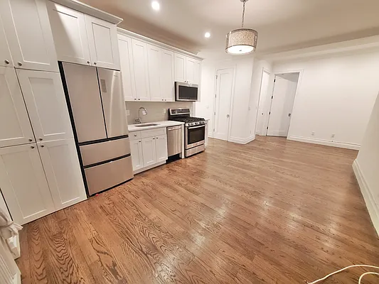 Rented by Rachel Realty | media 15