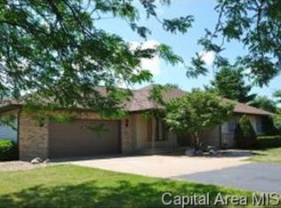 19 Carole Rd, Springfield, IL 62711