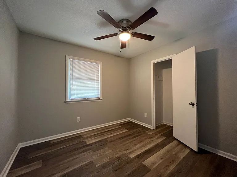 610 Belfast Dr — Photo 9