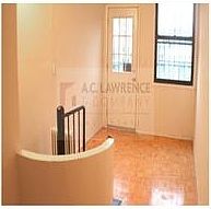 1st image of 542 E 5th St