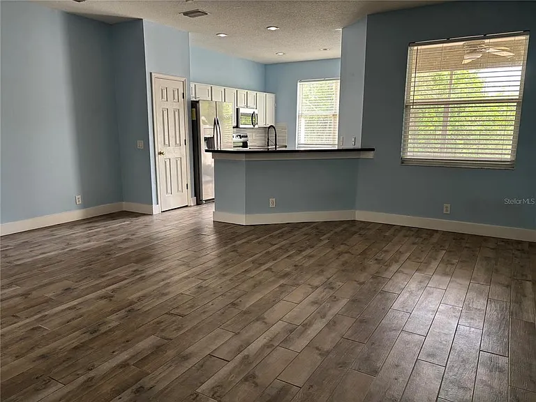 624 Black Lion Dr NE — Photo 4