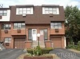 12031 Cove Ct, College Point, NY 11356