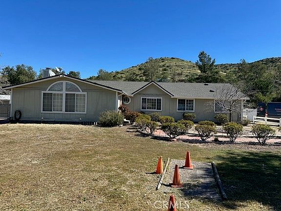 4th image of 33150 Big Springs Rd