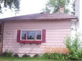 W6748 Curt Black Rd, Shawano, WI 54166