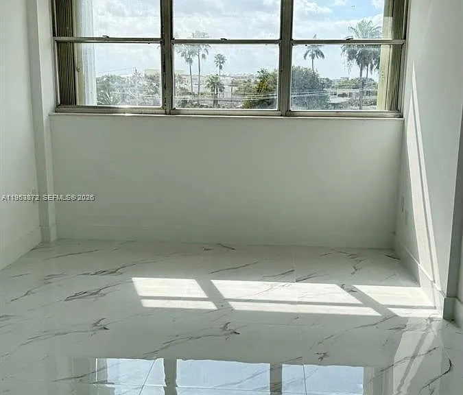 16850 S Glades Dr #4J — Photo 6