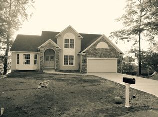 2893 Crows Nest Cir, Uniontown, OH