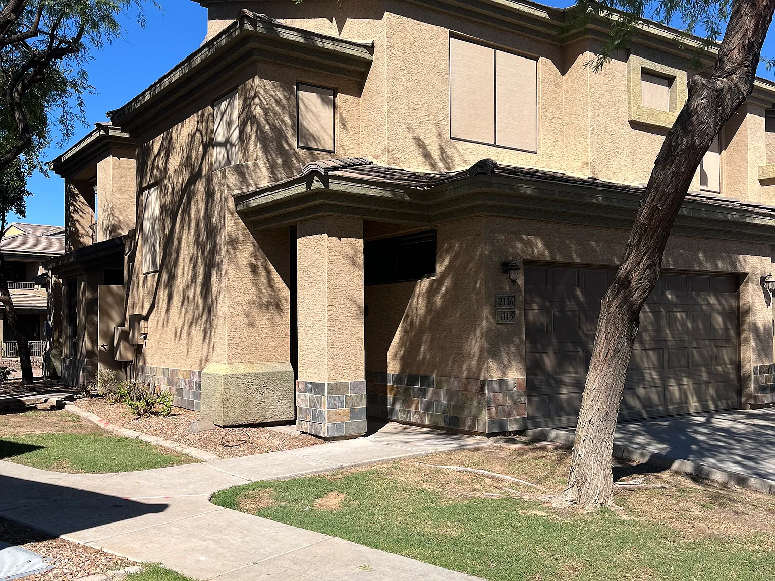 3 bed, 1630 sqft, $2,500 — Photo 2