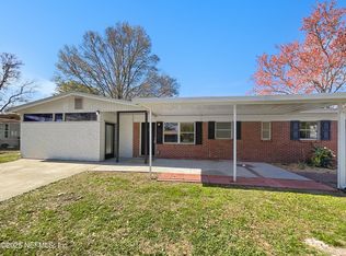 4108 Sharbeth Dr E, Jacksonville, FL 32210