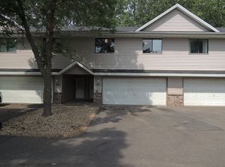921 104th Ln NW, Coon Rapids, MN 55433