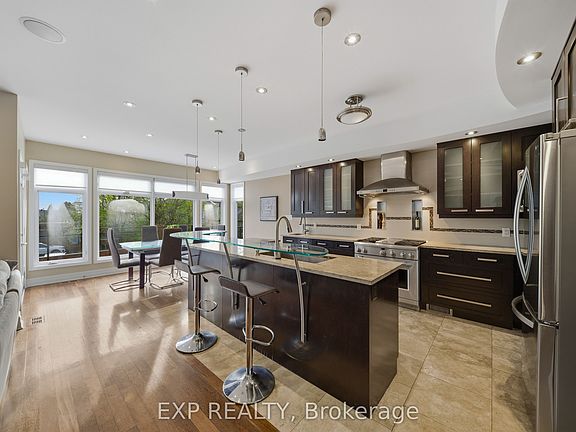 5th image of 1356 Louis Ln