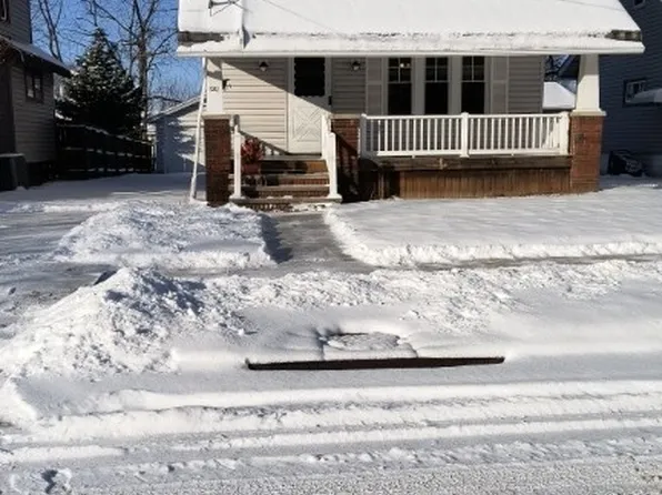 1262 Neptune Ave, Akron, OH 44301