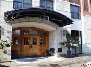 87 Railroad Pl APT 303, Saratoga Springs, NY 12866