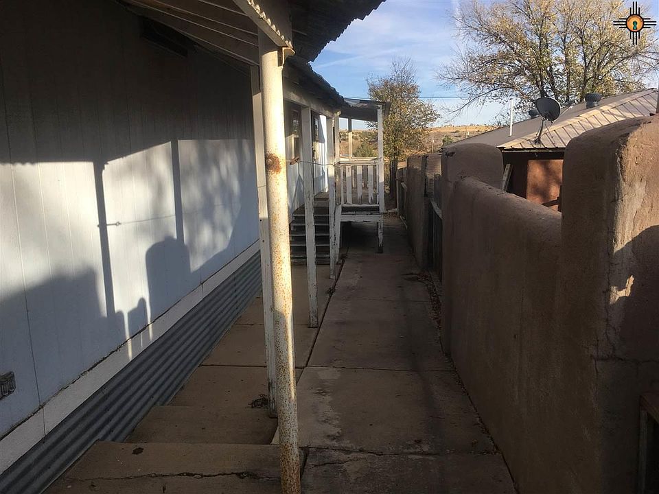 1st image of 1140 Railroad Ave