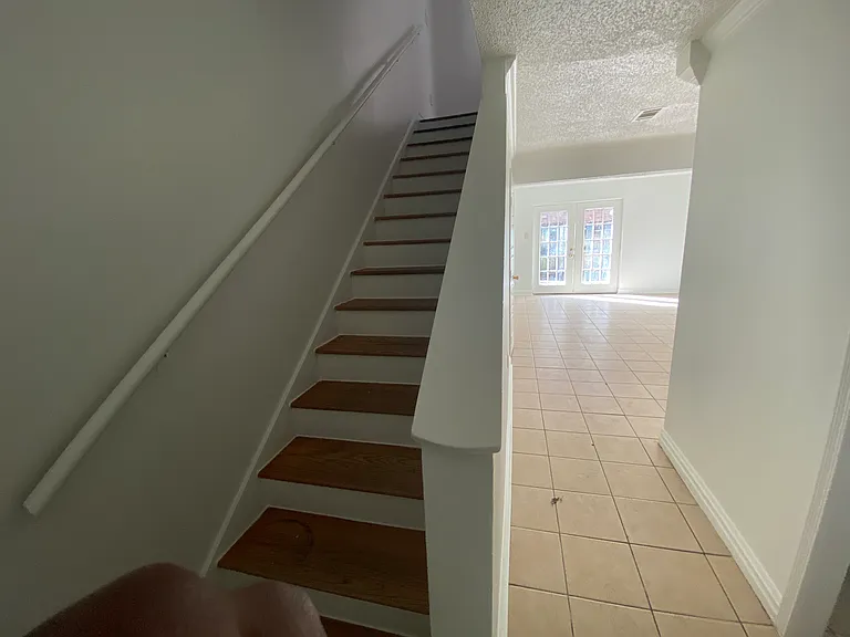 1738 Port Dr — Photo 4