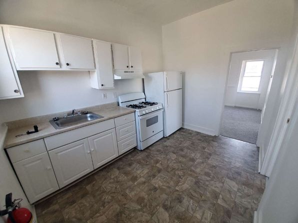 41 Carpenter St APT 2