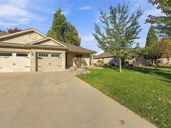 3rd image of 260 Cassandra Blvd