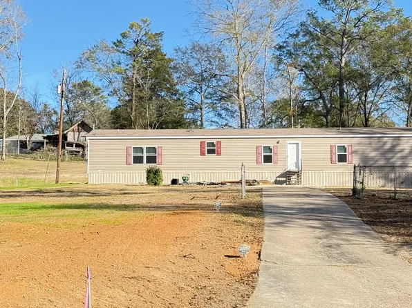 25 Ponderosa Dr, Phenix City, AL 36869