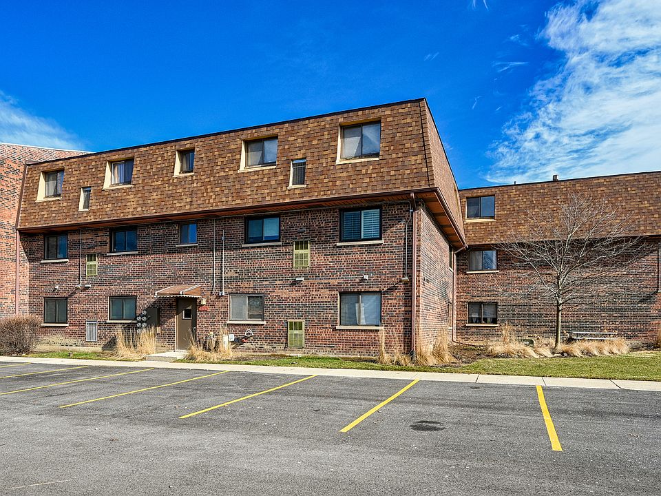 1st image of 1406 S Fairfield Ave APT 48B