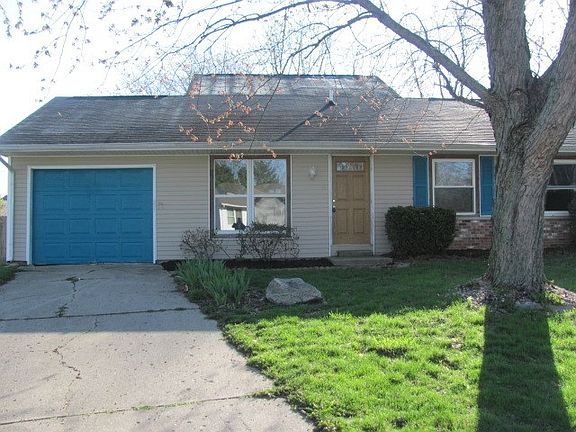 2nd image of 34 N Lobo Ct