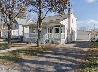 703 9th St SE, Austin, MN 55912