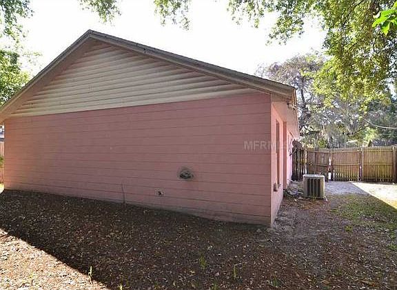 5th image of 1222 E 25th Ave