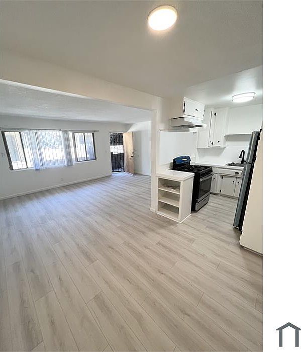 1st image of 3318 Drew St #A