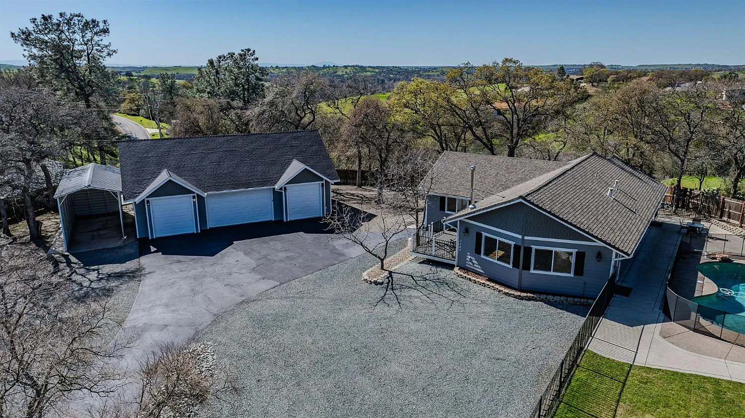 8820 Honda Ln photo 1