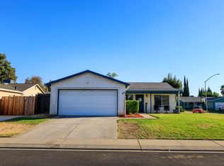 2854 Robirds Ln, Riverbank, CA 95367