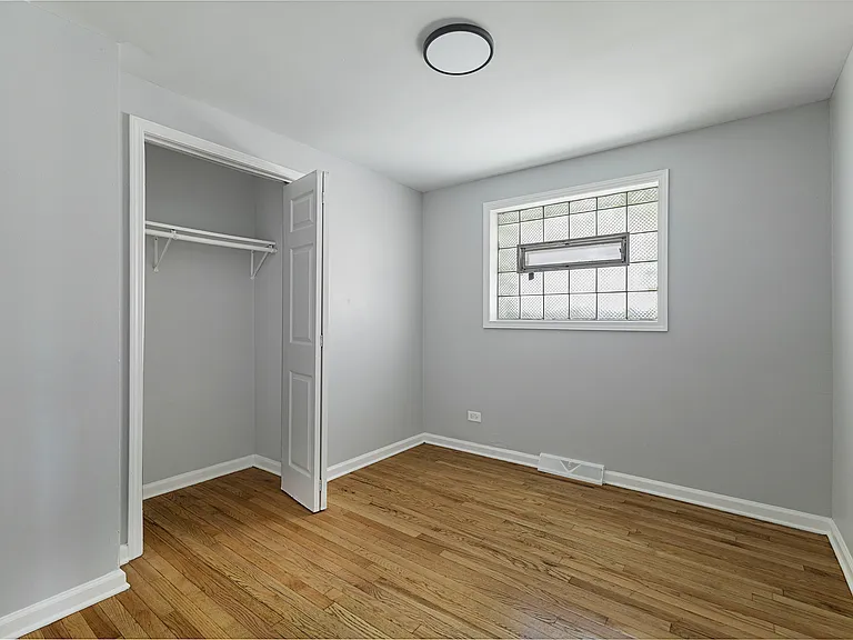 11610 S Aberdeen St — Photo 9