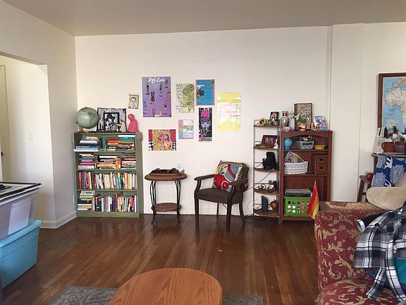 4th image of 2615 Kennedy Blvd APT 205