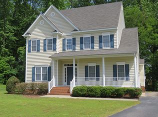 2057 Pruett Ct, Glen Allen, VA 23059