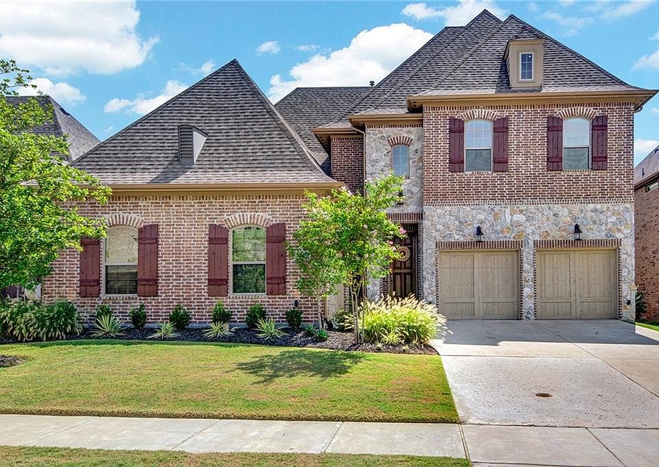 1st image of 2336 Vaquero Ln