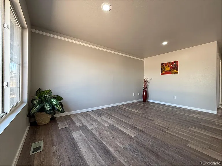 531 S Angus Ave #2 — Photo 11