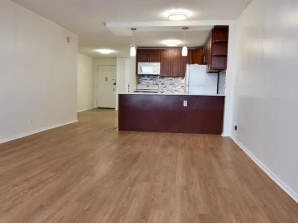 7000 Blvd East image 7 of 41