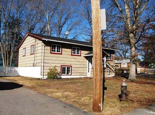 3 Shaw Rd, Brockton, MA 02301