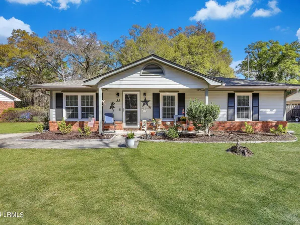 35 Hewlett Rd, Beaufort, SC 29907