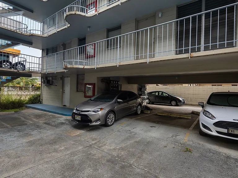 1643 Clark St #403 — Photo 13