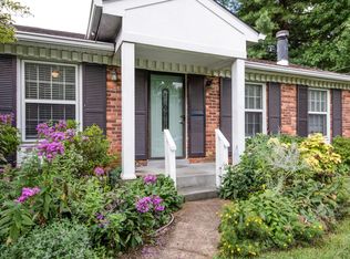 613 Dunston Dr, Nashville, TN 37211