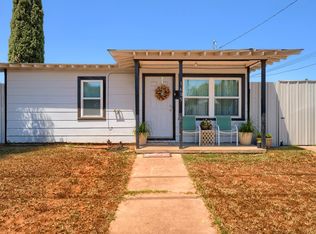 1605 N Marienfeld St, Midland, TX 79701